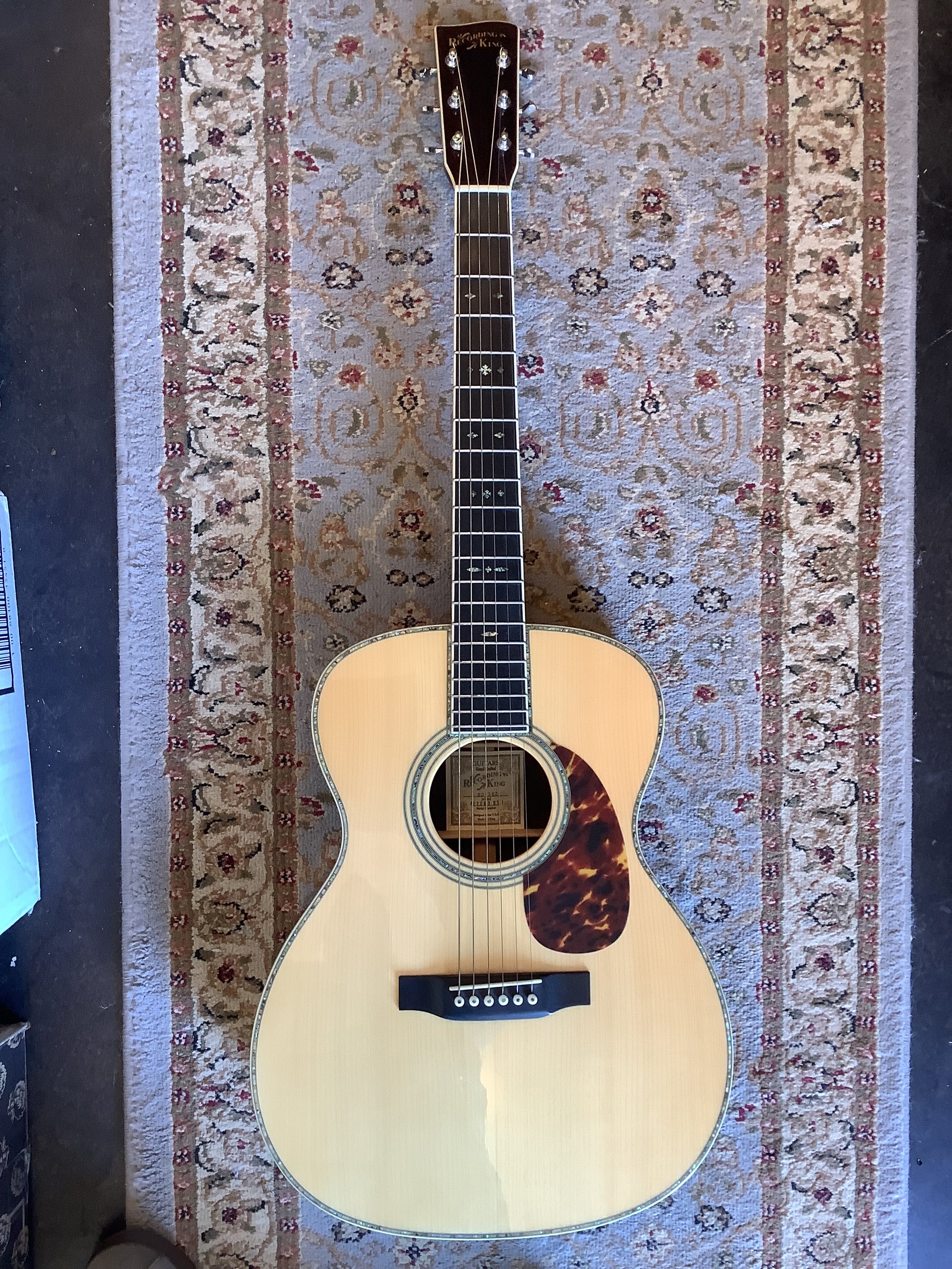 Recording King RO-342 Acoustic Guitar w/ K&K Pure Mini + Hard Case