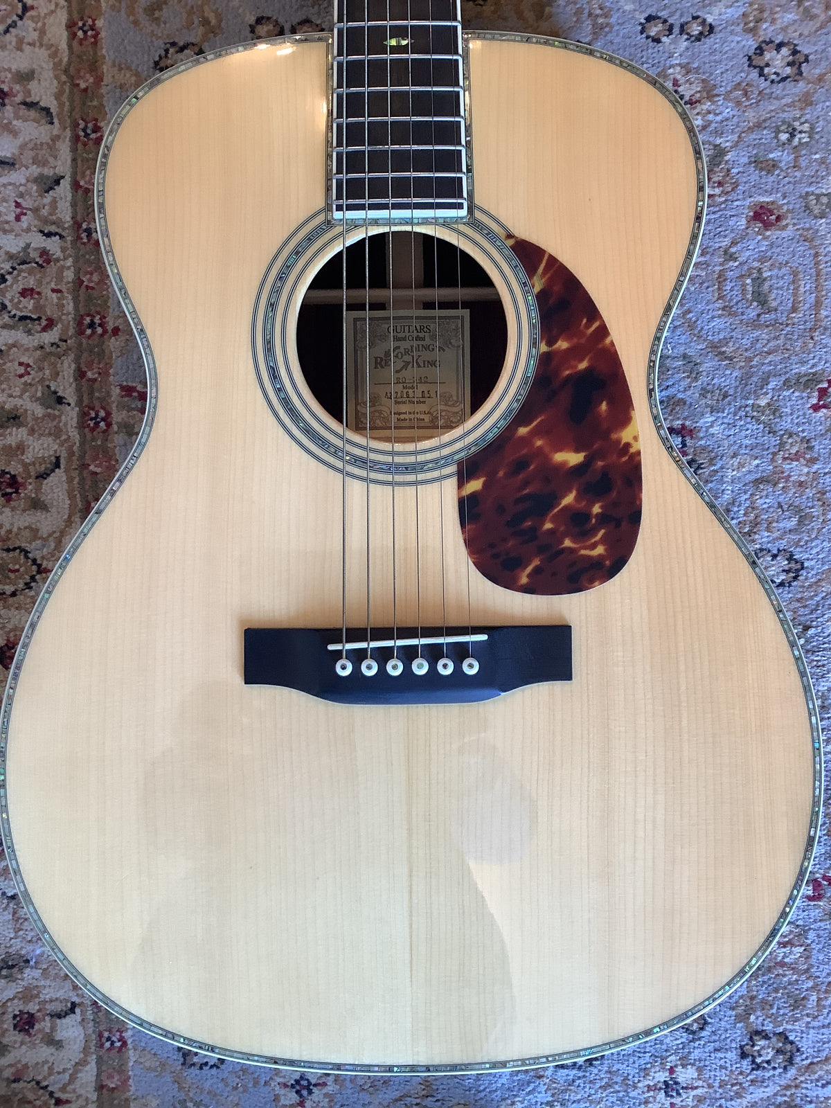 Recording King RO-342 Acoustic Guitar w/ K&K Pure Mini + Hard Case