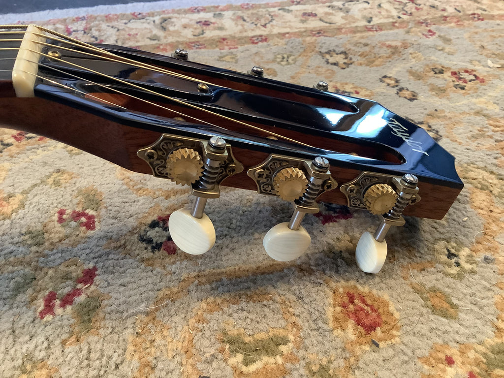 Taylor Custom Shop Grand Concert – Highly Figured Mahogany – Running Horses Inlay